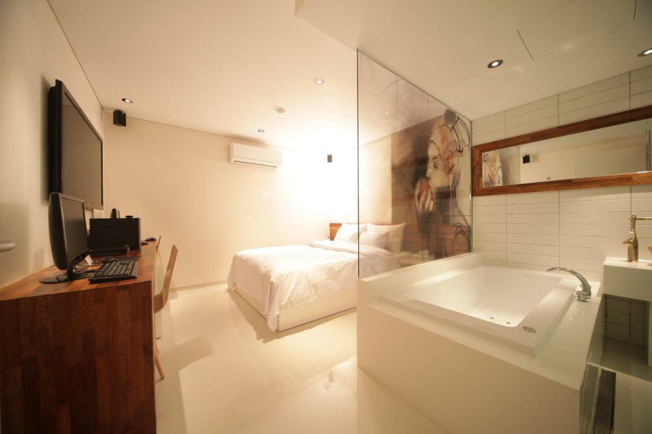 Hotel Pop Jongno Séoul Extérieur photo