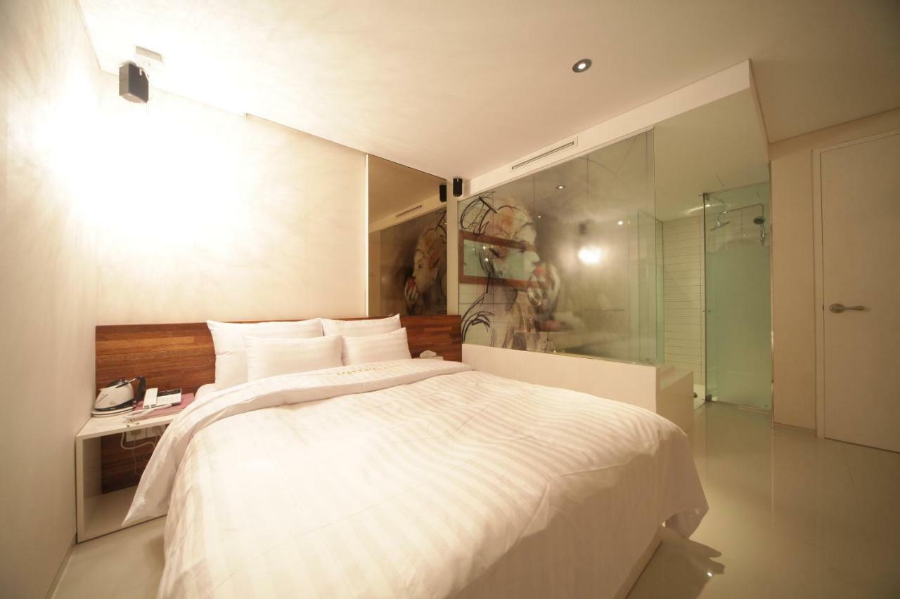 Hotel Pop Jongno Séoul Extérieur photo