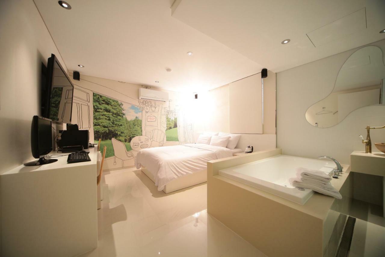 Hotel Pop Jongno Séoul Extérieur photo