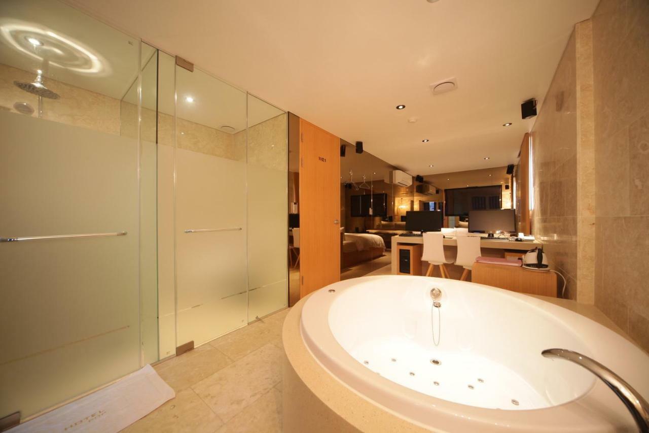 Hotel Pop Jongno Séoul Extérieur photo